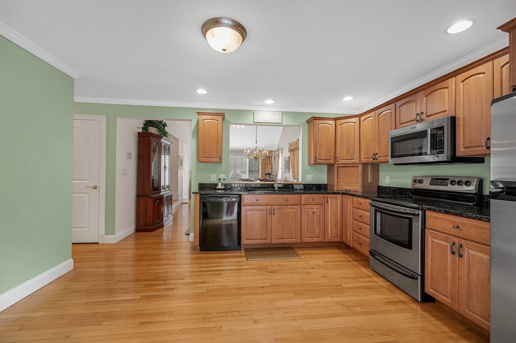 22 Town Village Dr # 22
