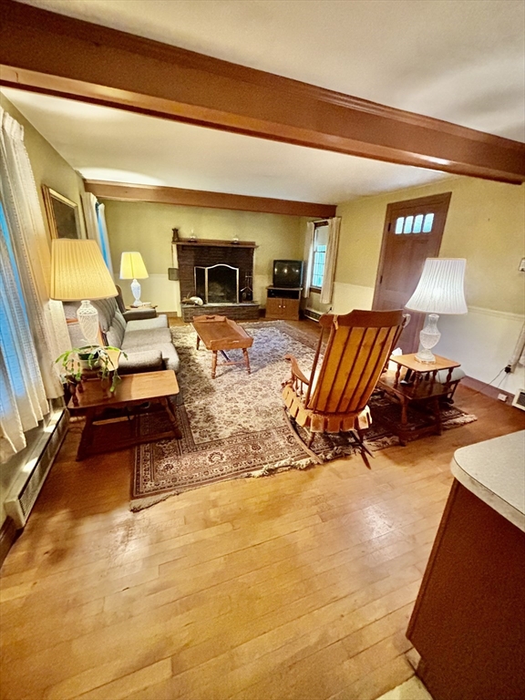 137 Spofford Rd