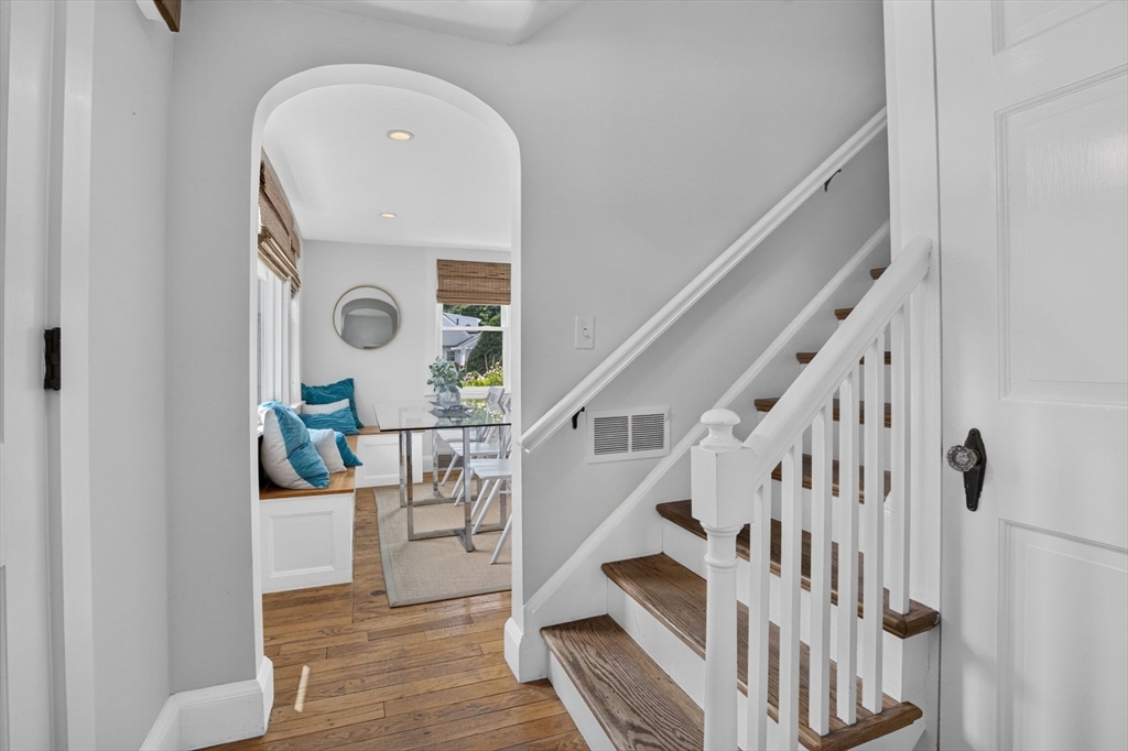 21 Ashland St