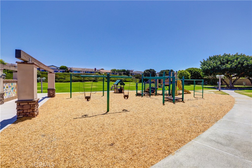 33885 Manta Court