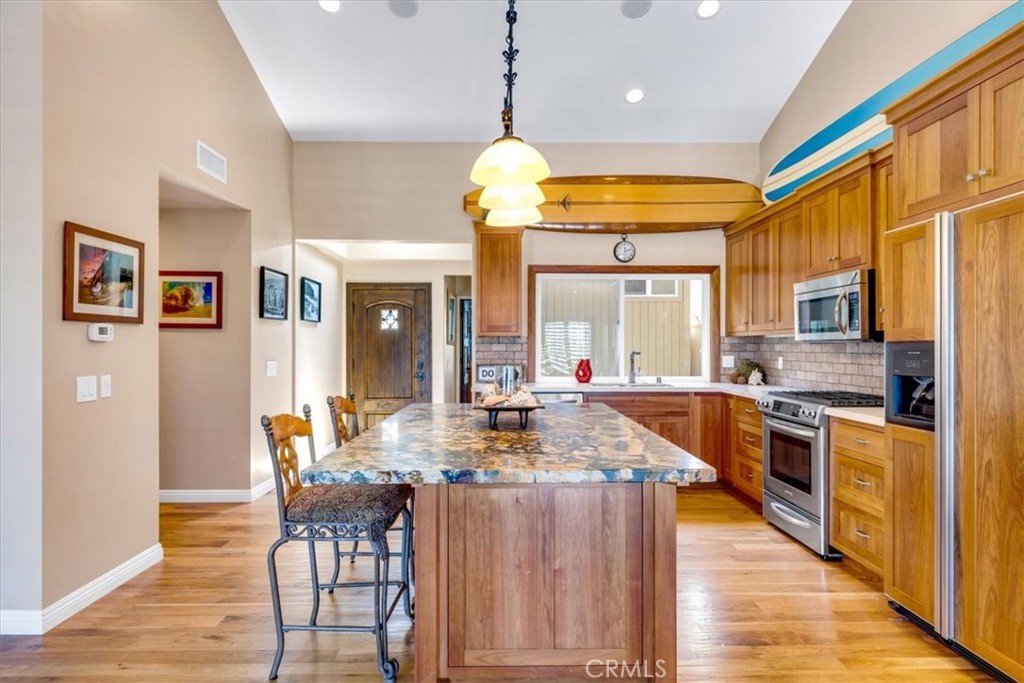 33441 N Spinnaker Drive N