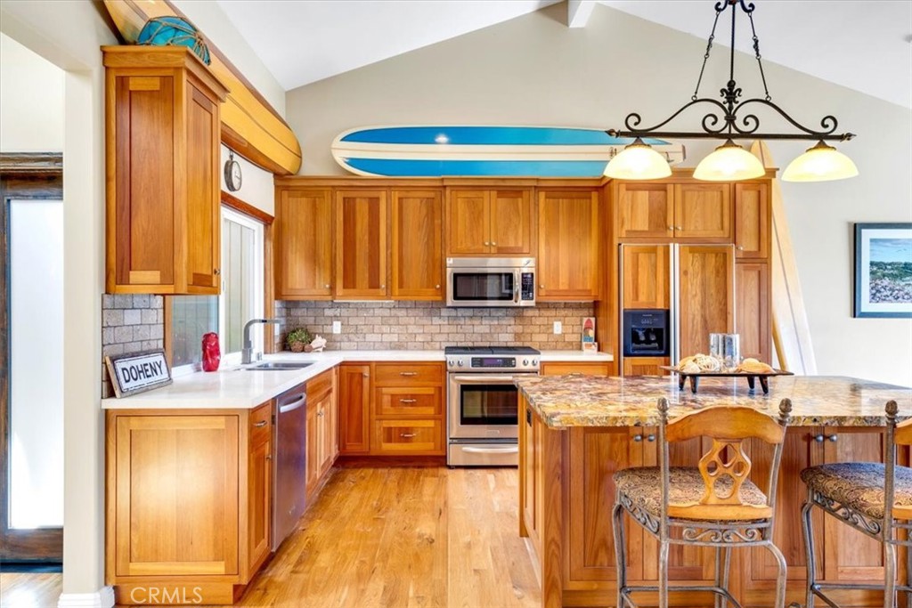 33441 N Spinnaker Drive N