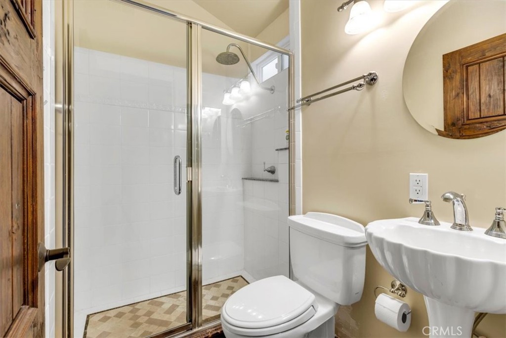 33441 N Spinnaker Drive N