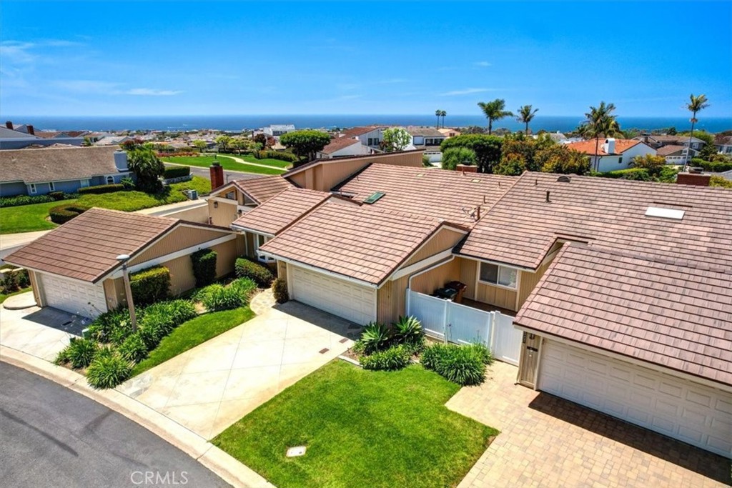 33441 N Spinnaker Drive N