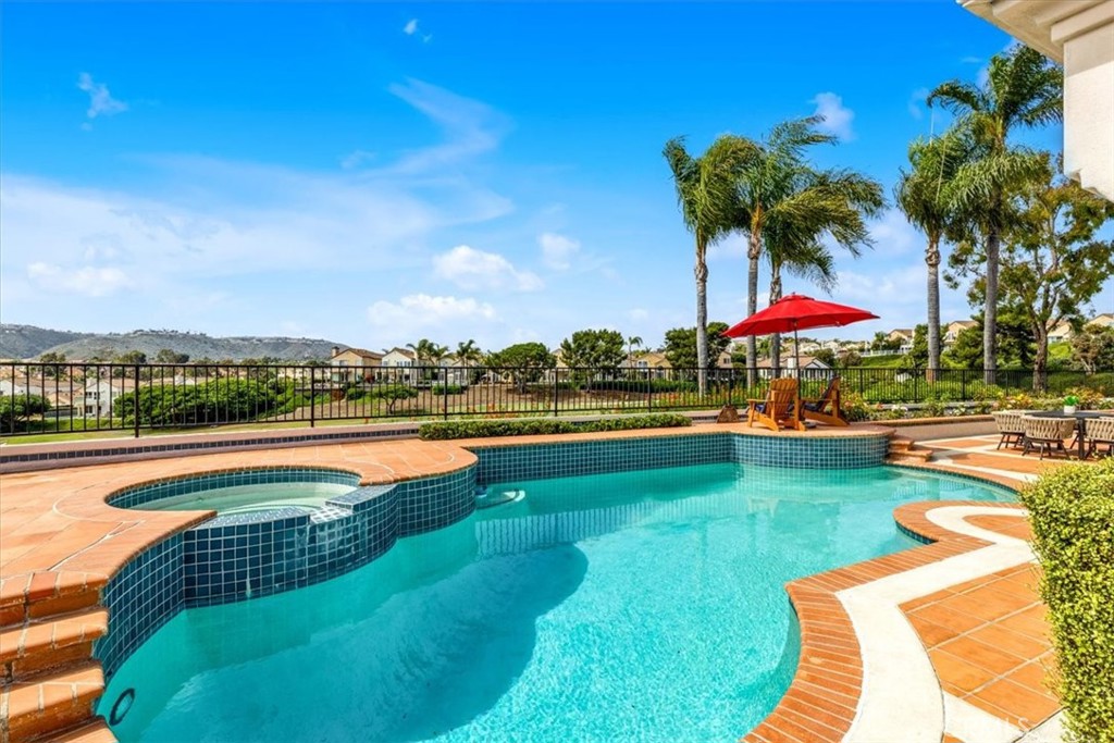 5 Marbella