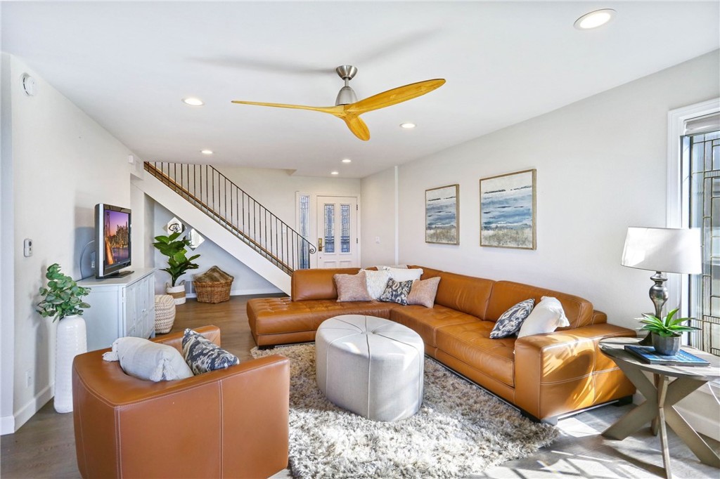 33885 Manta Court