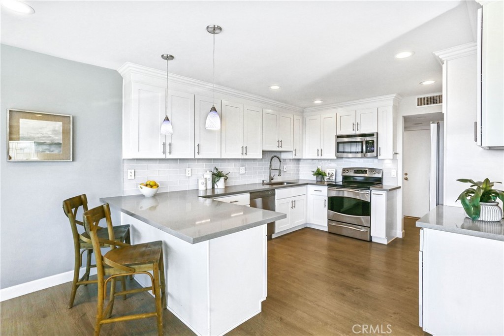 33885 Manta Court