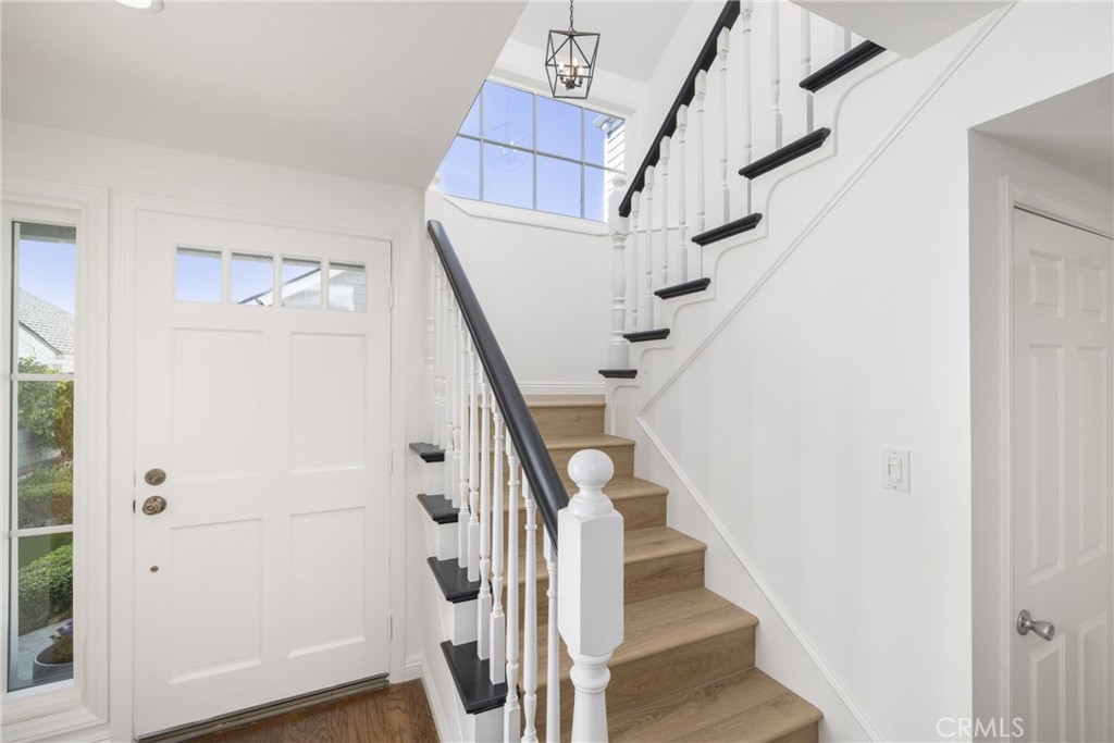 33986 Cape Cove