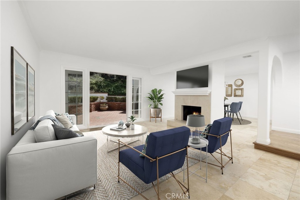 33986 Cape Cove