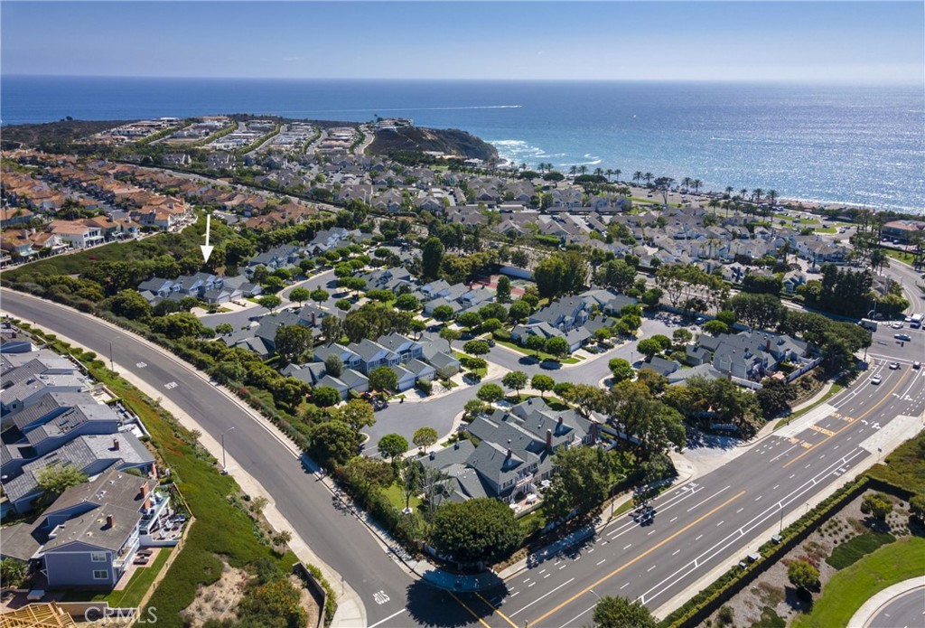 33986 Cape Cove