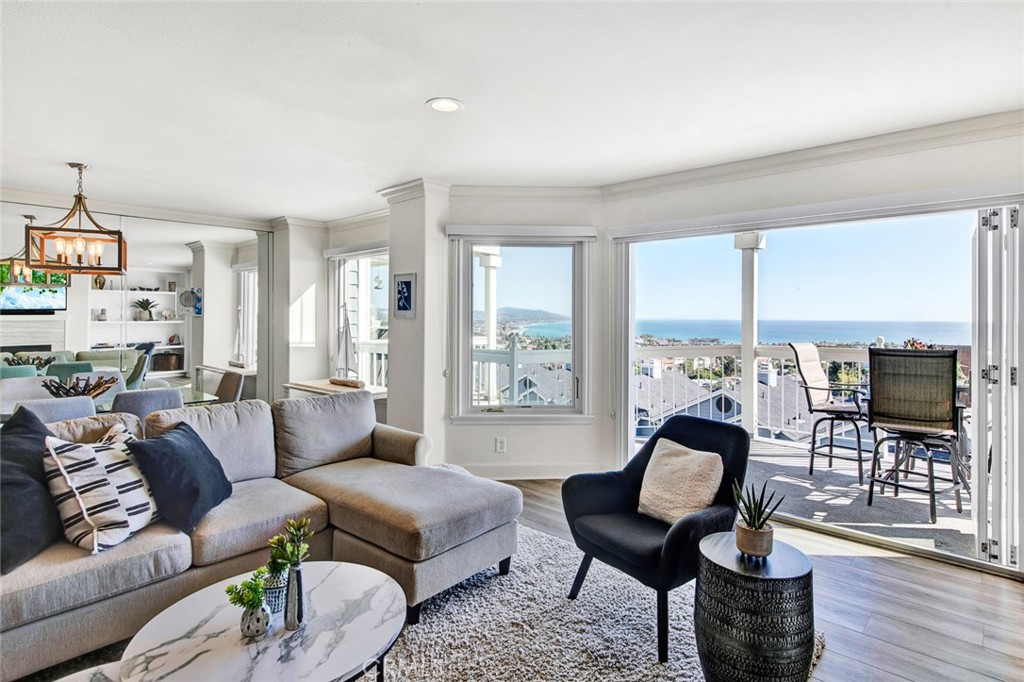 24432 Alta Vista Drive 15