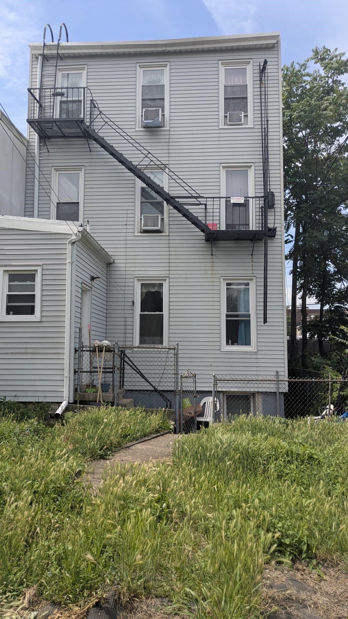 720 14TH ST Unit: 6