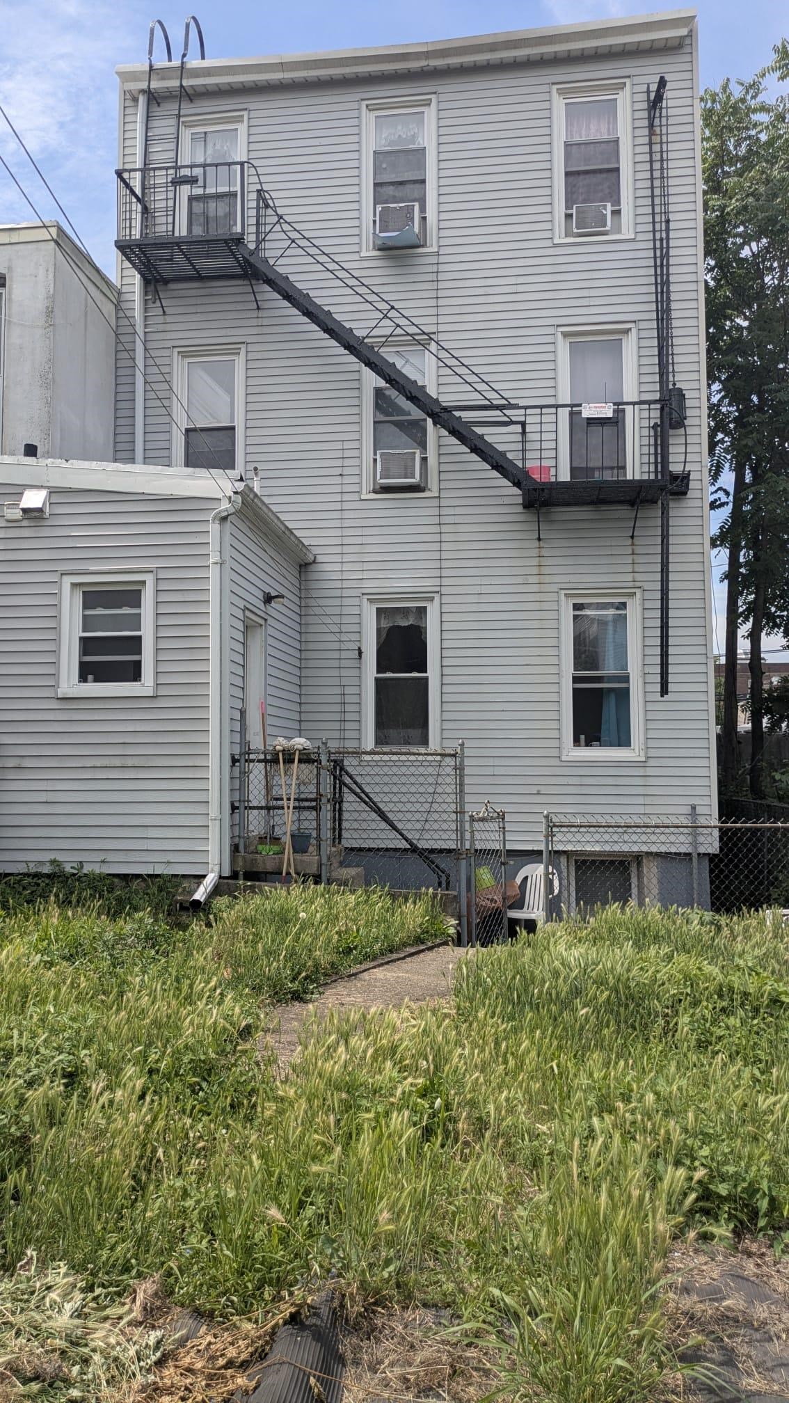 720 14TH ST Unit: 6