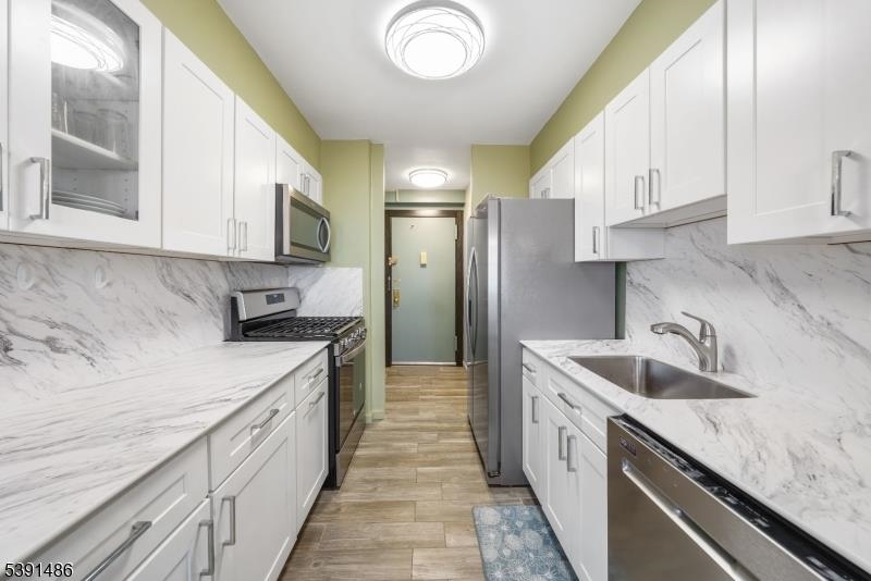 1225 KENNEDY CIRCLE Unit: 14J