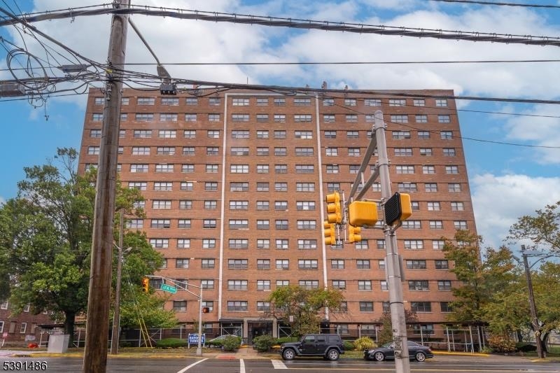 1225 KENNEDY CIRCLE Unit: 14J