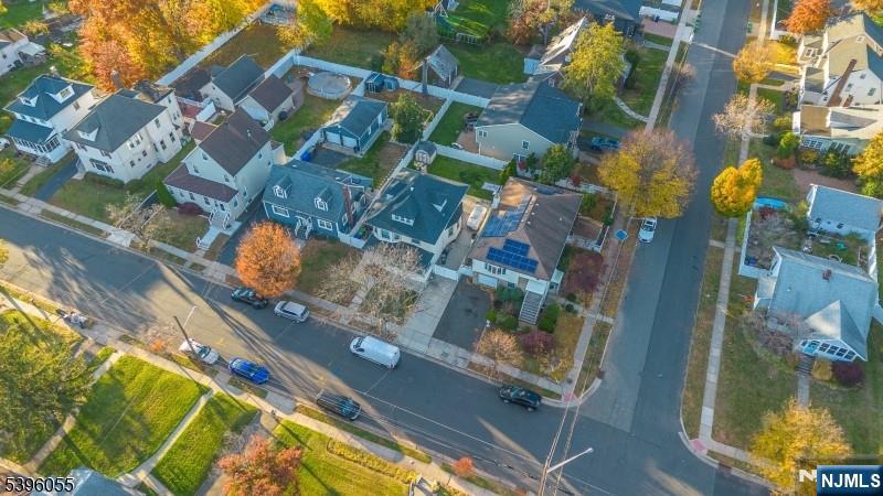 106 W Gibbons Street