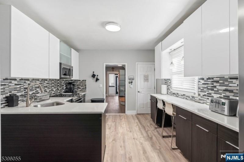 106 W Gibbons Street