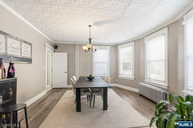 106 W Gibbons Street