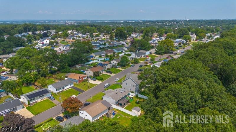 40 Buttonwood Drive