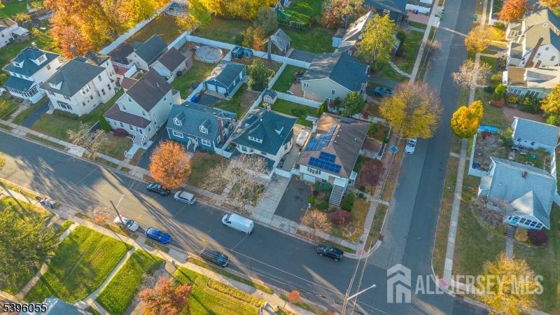 106 W Gibbons Street W