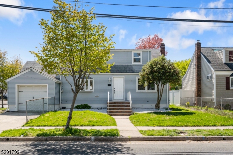 201 Hagel Ave