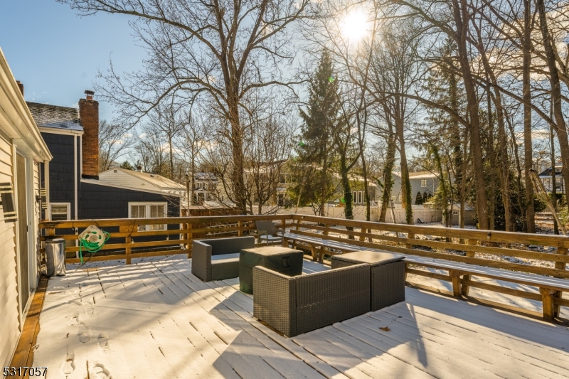 71 Willoughby Rd