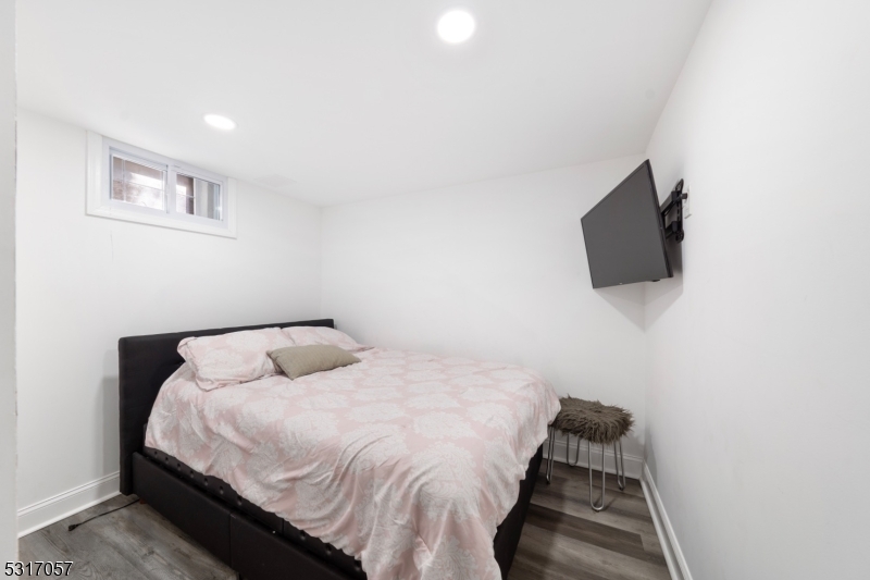 71 Willoughby Rd