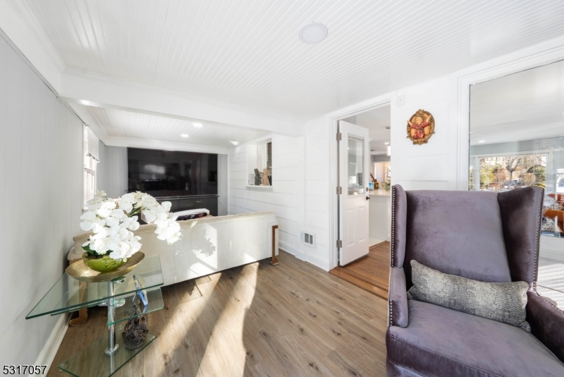 71 Willoughby Rd
