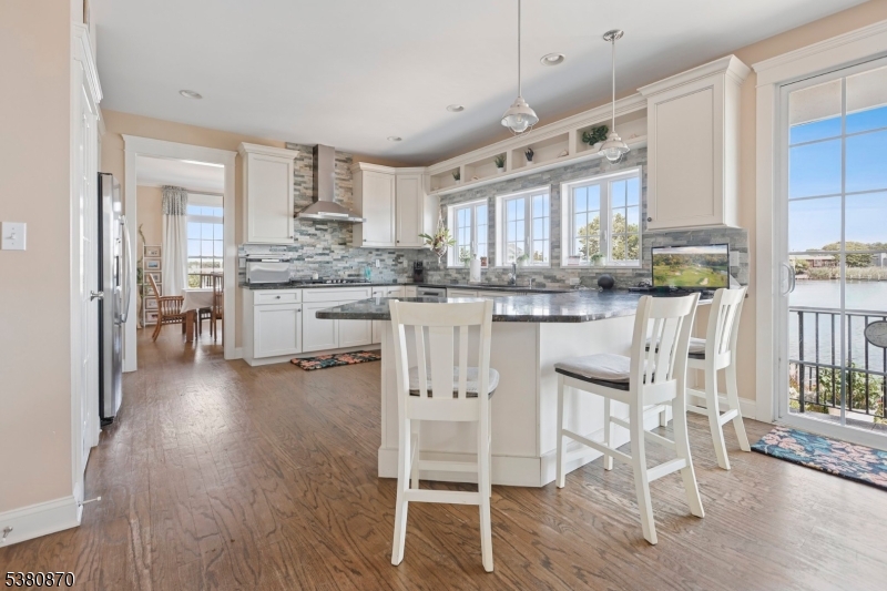 125 Northeast Dr