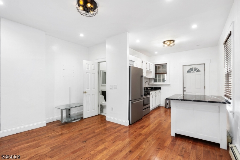 726-728 FAY AVE