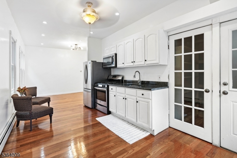 726-728 FAY AVE