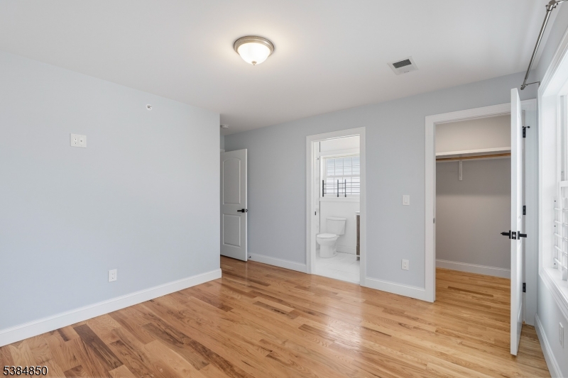 221 Palmer St