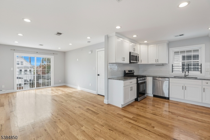 221 Palmer St