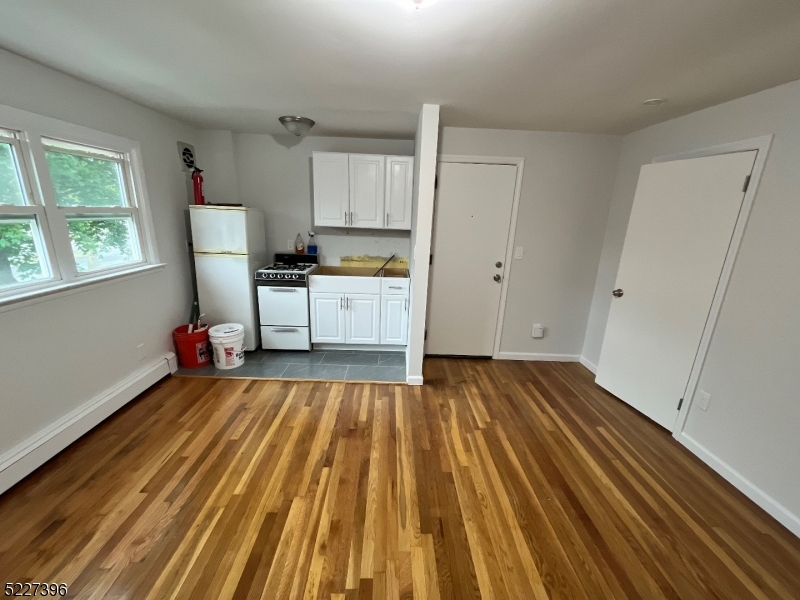 434 Richmond St