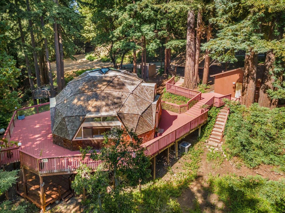 24706 Hutchinson RD