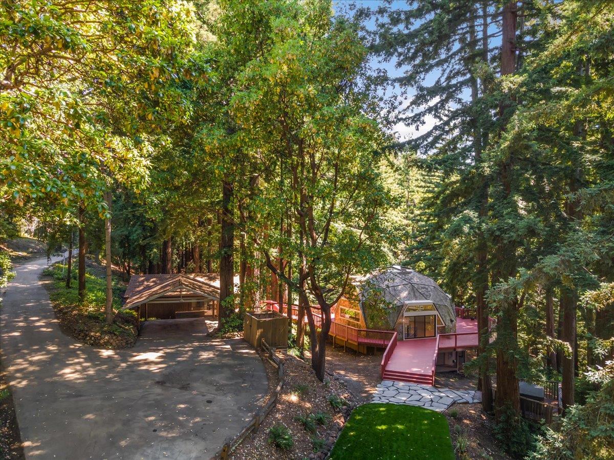 24706 Hutchinson RD