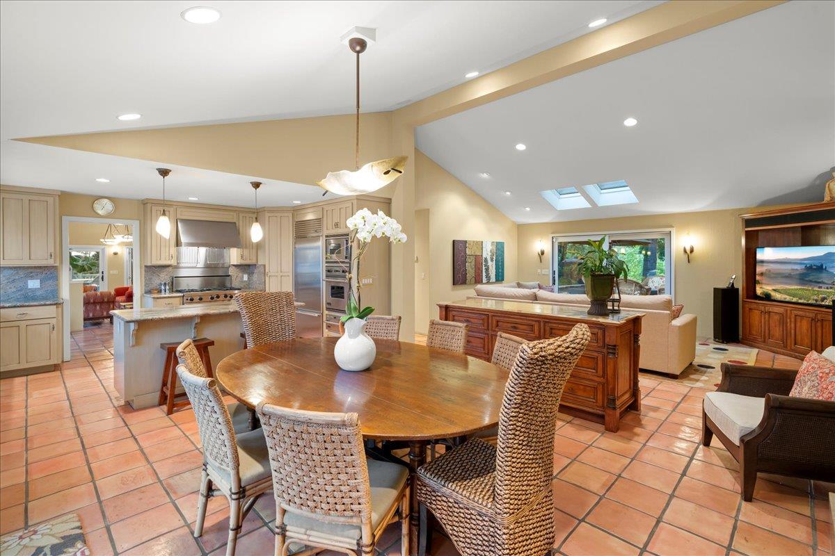 25896 Adams RD