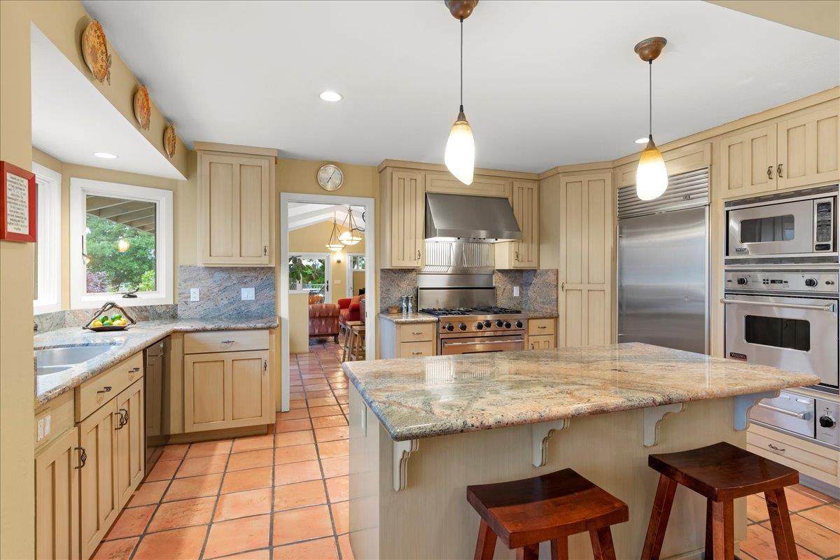 25896 Adams RD