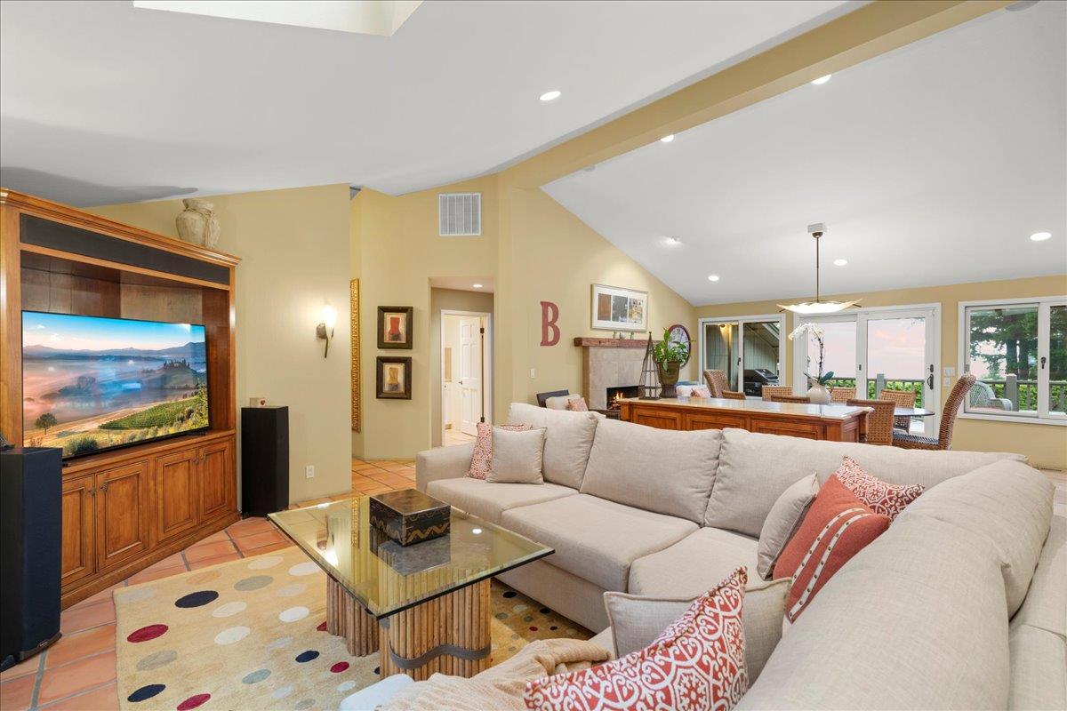 25896 Adams RD