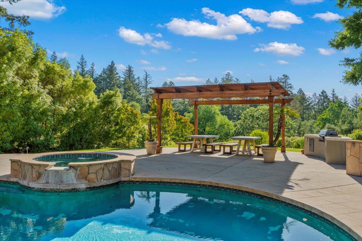 25896 Adams RD