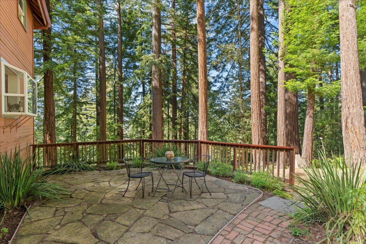 17957 Mountain Charlie RD