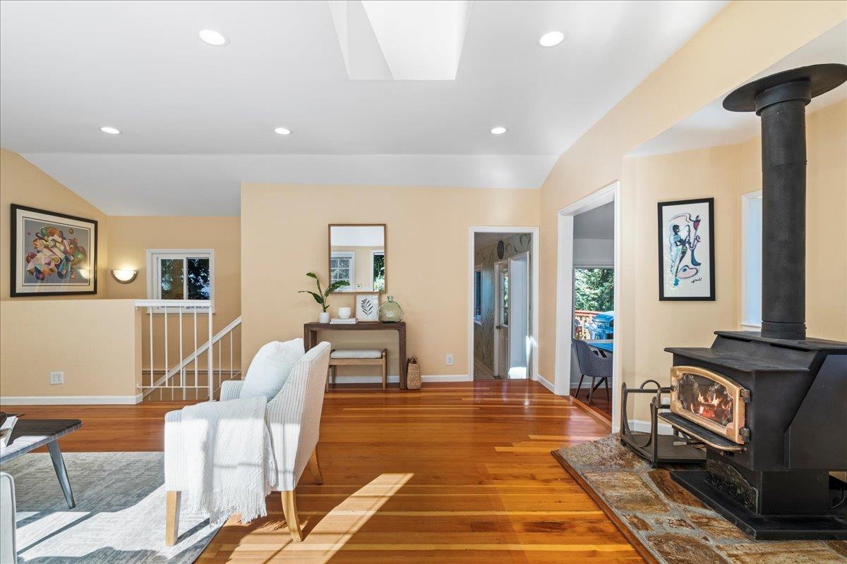 17897 Mozelle CT