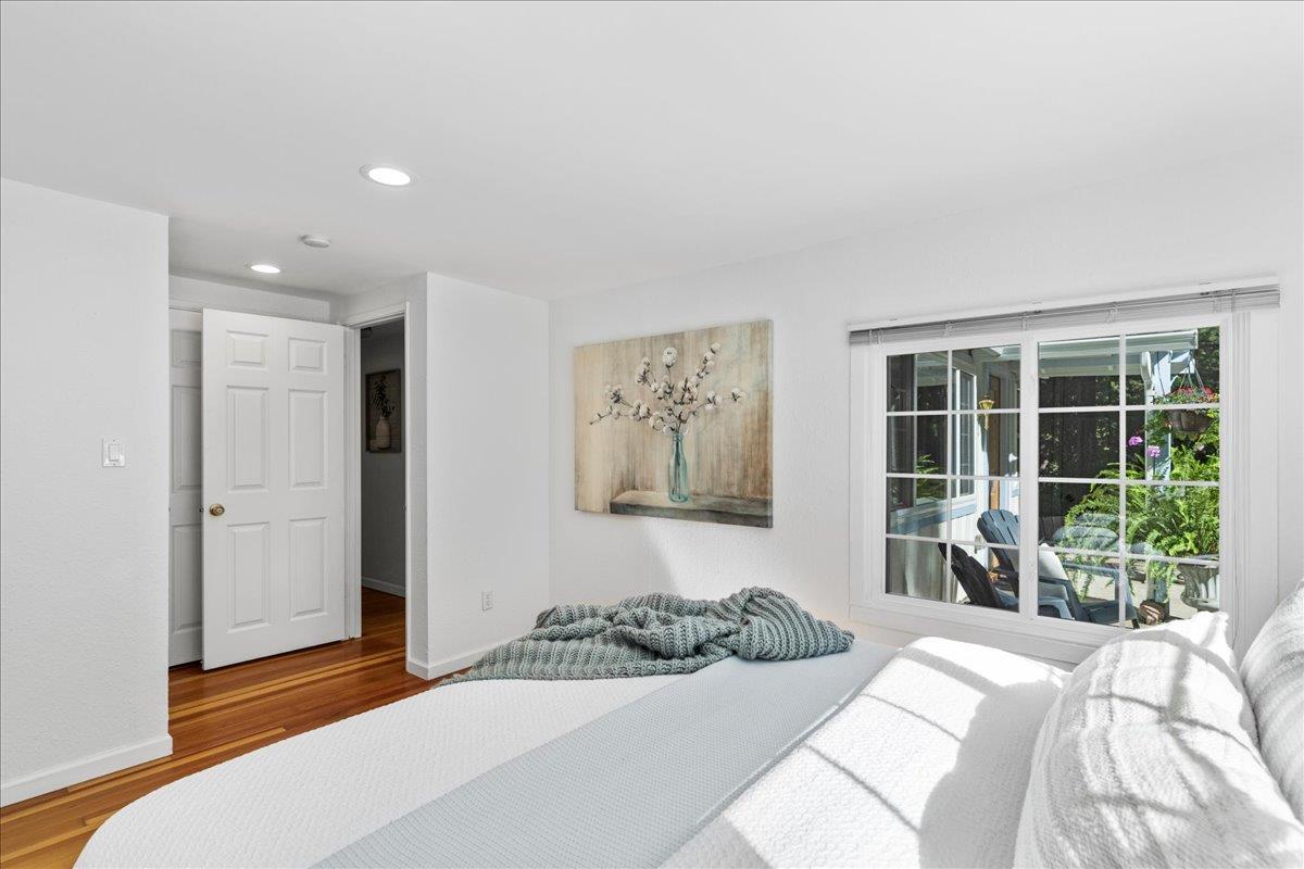 17897 Mozelle CT