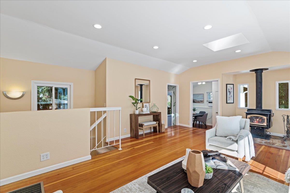17897 Mozelle CT