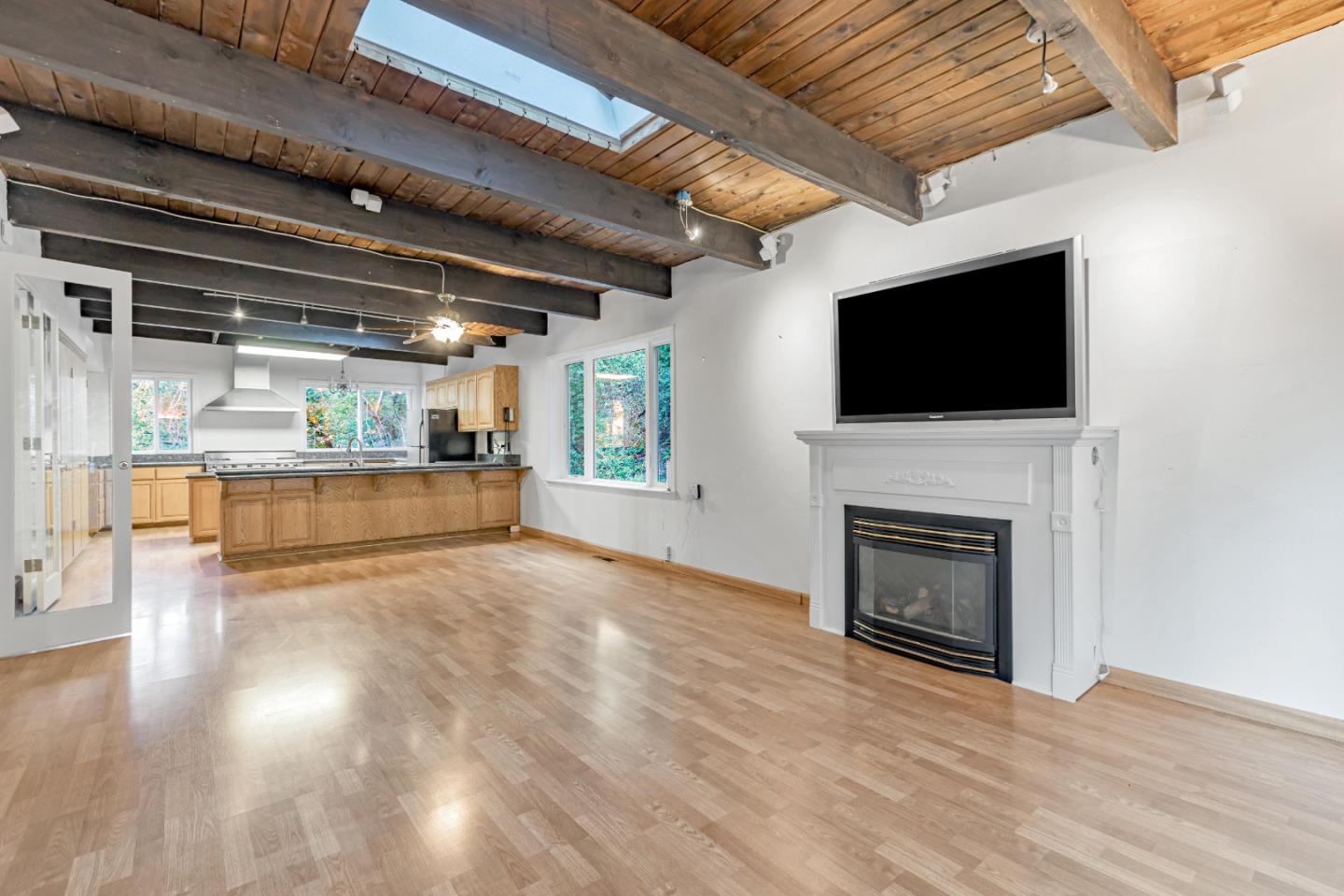16128 Sanborn RD