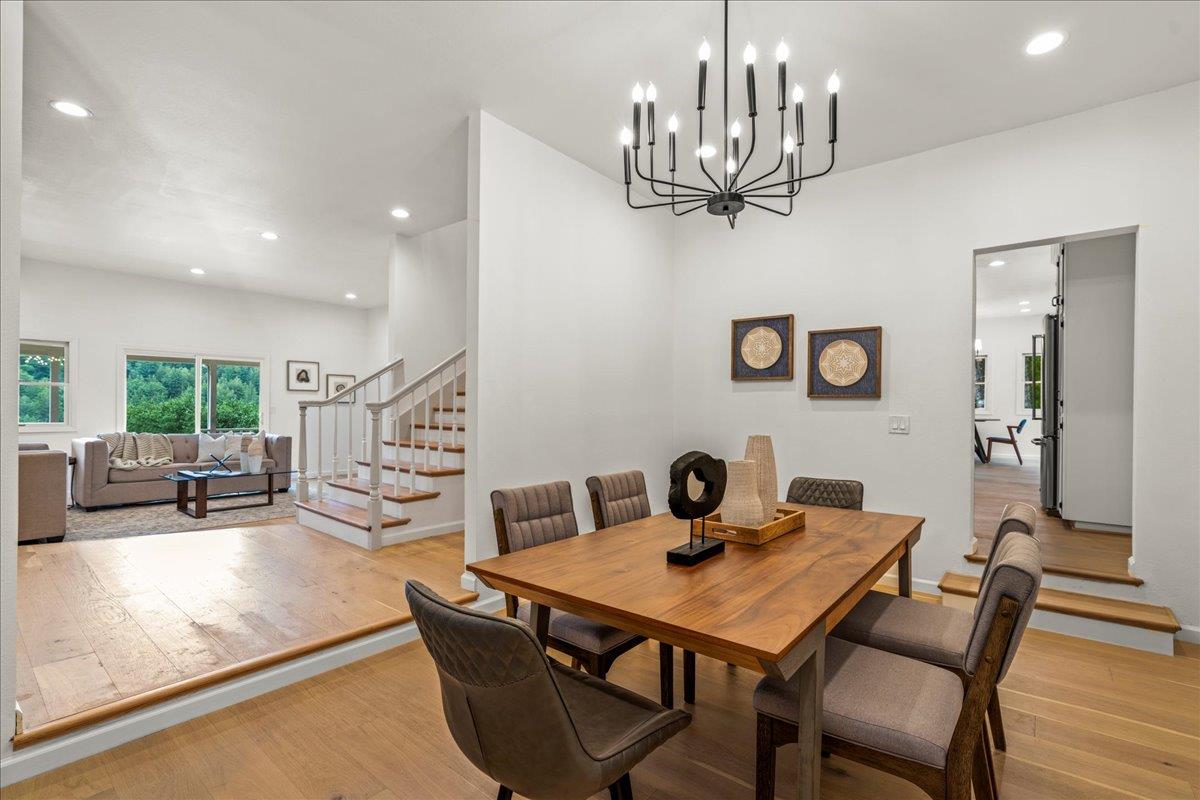 255 Cresci RD