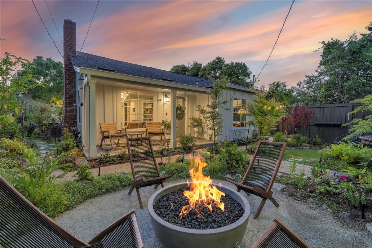 15415 Winchester BLVD