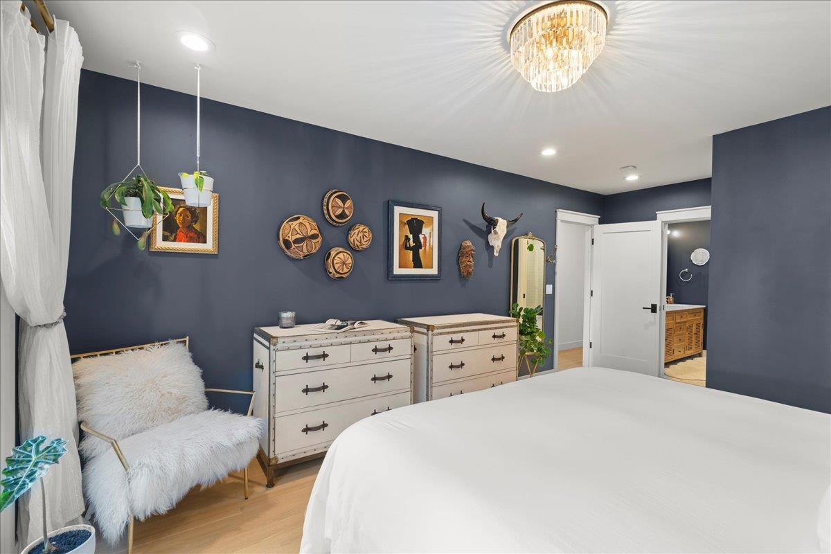 15415 Winchester BLVD