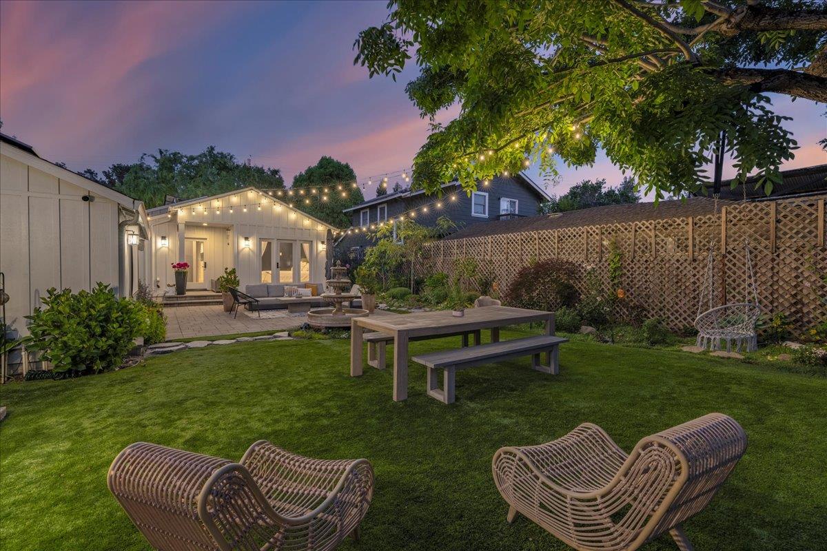 15415 Winchester BLVD