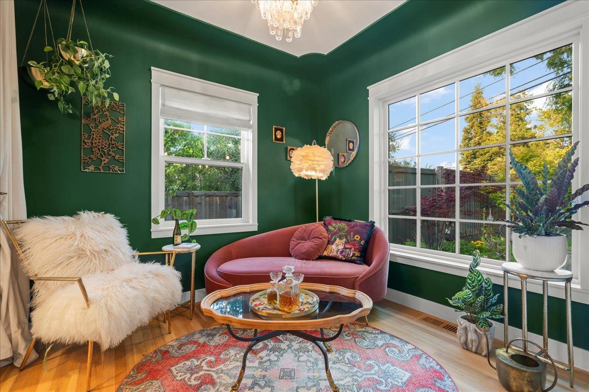 15415 Winchester BLVD